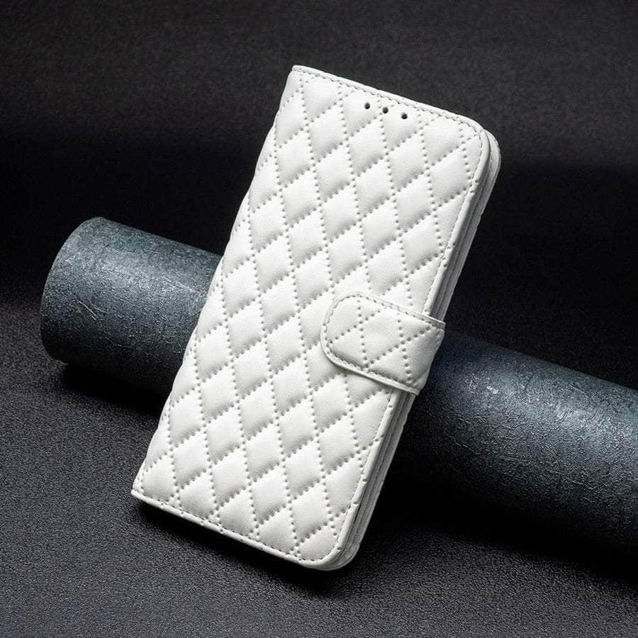 Casebuddy Galaxy S23 / White Galaxy S23 Wallet Small Fragrance Leather Case